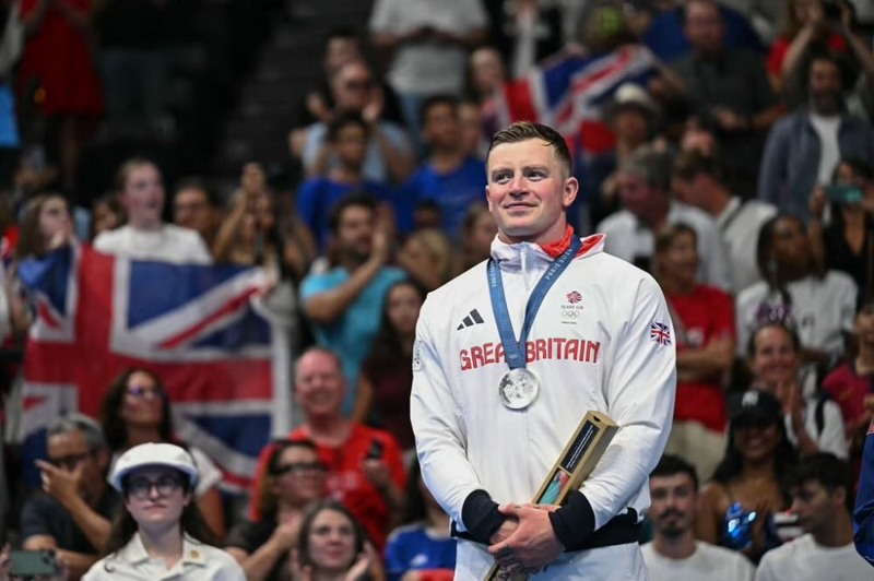 Hình ảnh Adam Peaty chiến thắng