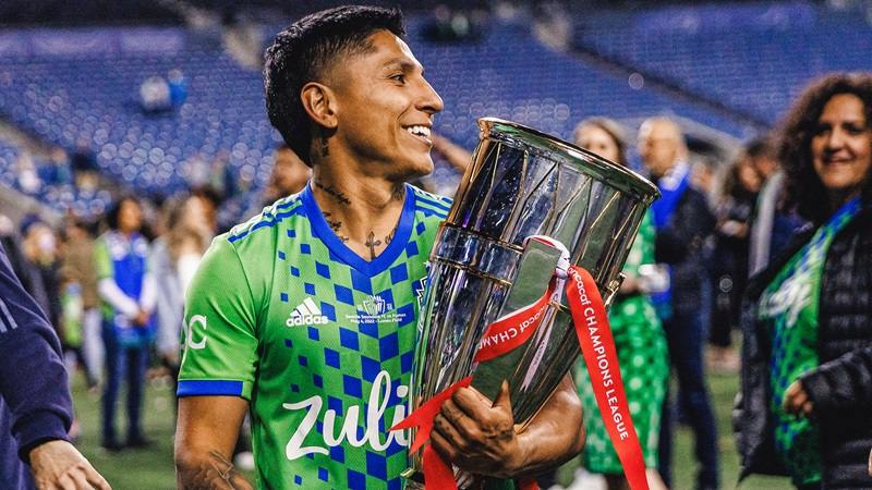 Ruidíaz – sát thủ trong vòng cấm đến từ Sounders