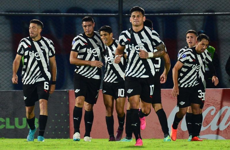 Olimpia là biểu tượng văn hóa của người dân Paraguay