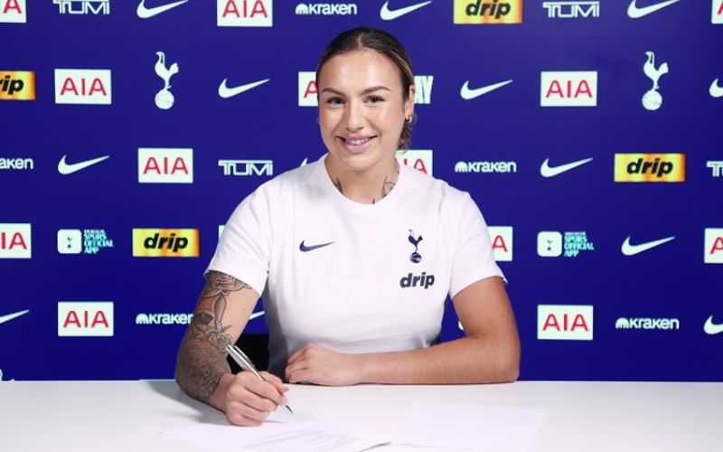 Cô trở thành gương mặt thủ môn triển vọng hàng đầu