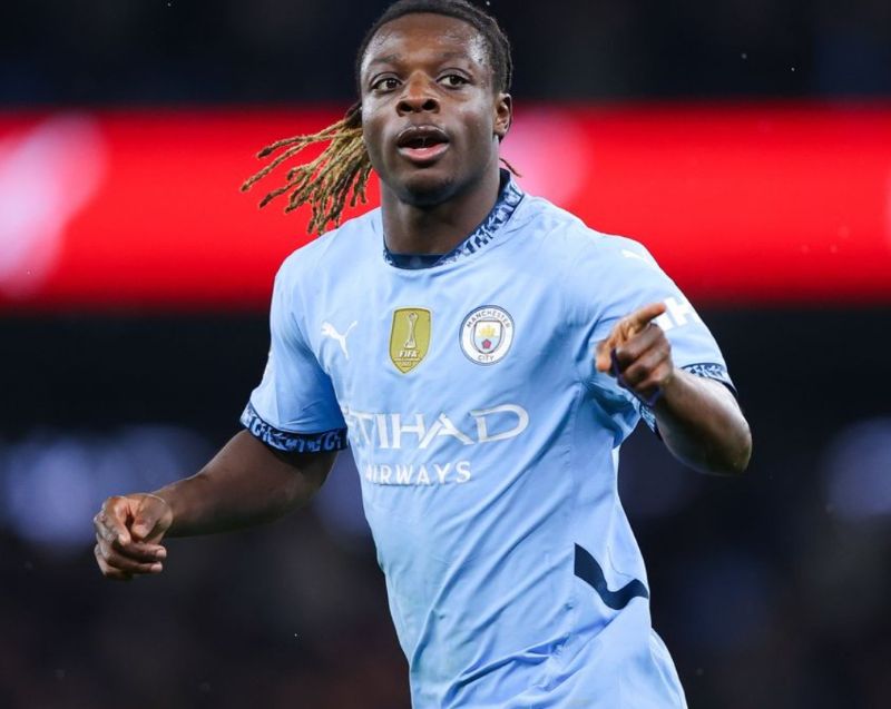 Tài năng trẻ người Bỉ này nhanh chóng khẳng định mình tại Premier League nhờ phong độ ấn tượng