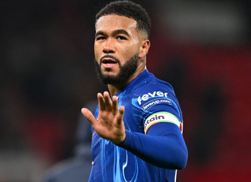 Anh mang đến sự chắc chắn, tốc độ và tinh thần chiến đấu cho đội bóng